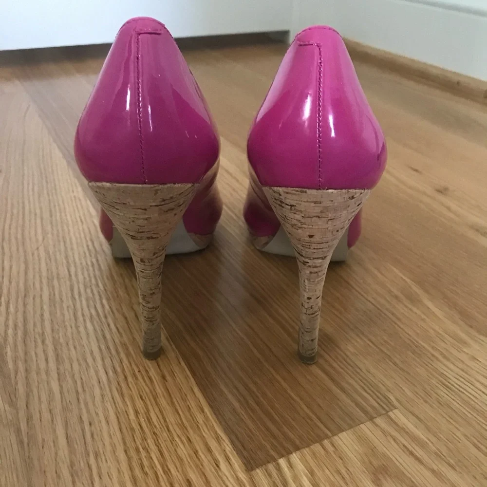 Nine West Selma Magenta Stiletto Pumps